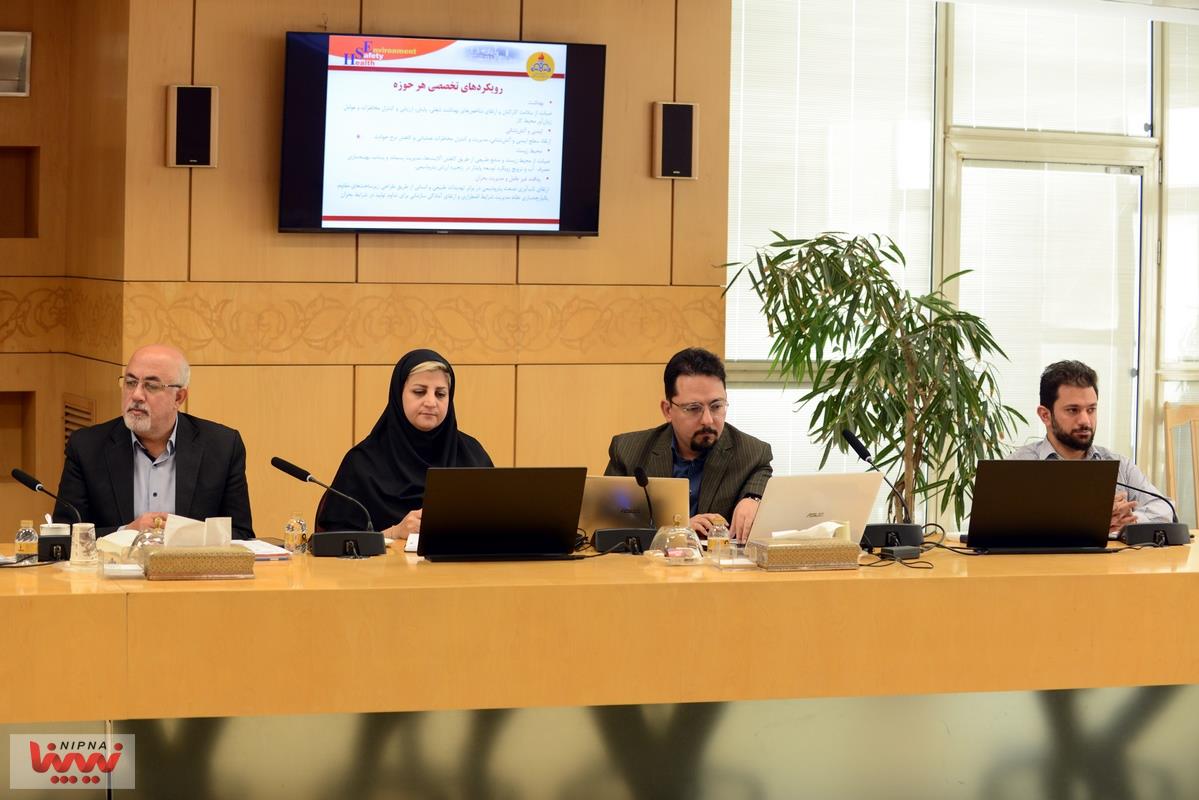 گزارش تصویری نشست هم اندیشی، بررسی چالش ها، راهکارها و عملکرد HSE با سازمان بازرسی کل کشور 4